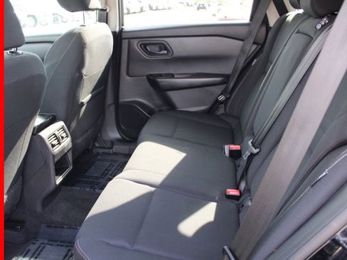 Certified 2024 Nissan Rogue S image 24