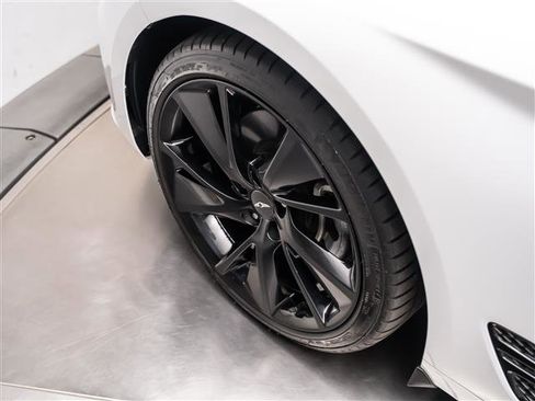 Used 2023 Genesis G70 2.0T w/ Sport Prestige Package RWD image 12