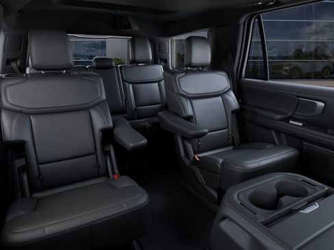 New 2027 Ford Expedition Platinum w/ Stealth Performance Package AWD/4WD image 11