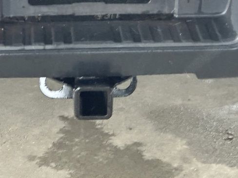 Used 2017 Chevrolet Silverado 1500 W/T w/ Trailering Package image 8