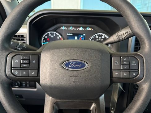 New 2026 Ford F250 XL w/ XL Chrome Package RWD image 23