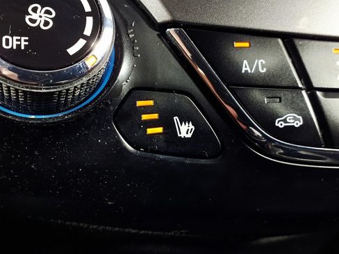 Used 2017 Chevrolet Cruze LT w/ Convenience Package FWD image 15