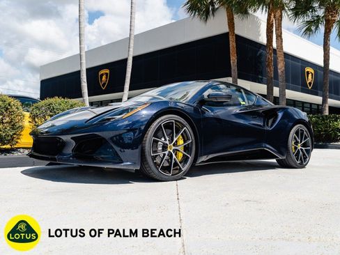 Used 2025 Lotus Emira image 1