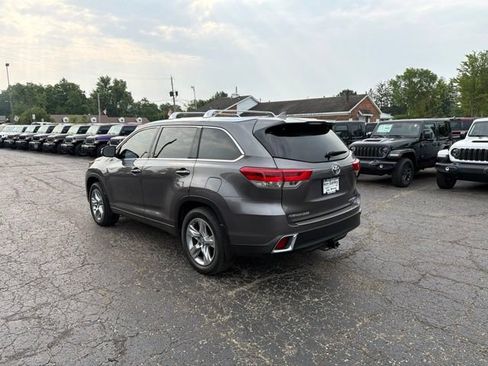 Used 2019 Toyota Highlander Limited AWD/4WD image 5