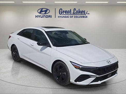 New 2026 Hyundai Elantra SEL Sport Premium w/ Cargo Package FWD image 5