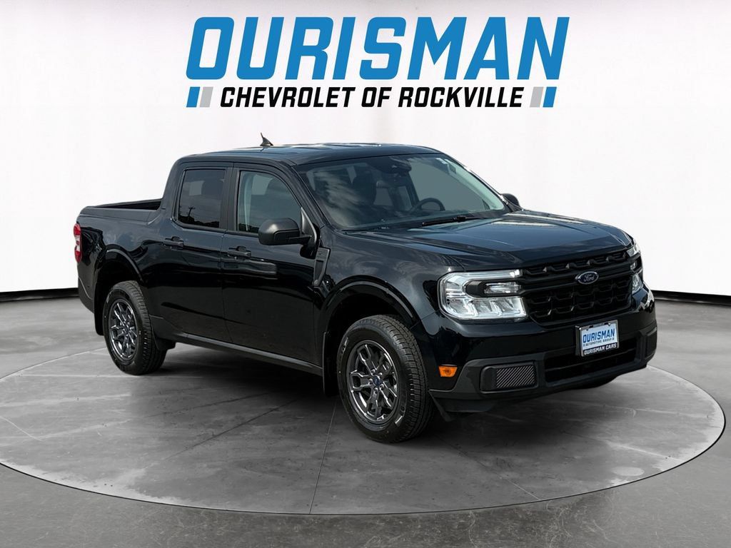 Used 2024 Ford Maverick XL FWD image 1