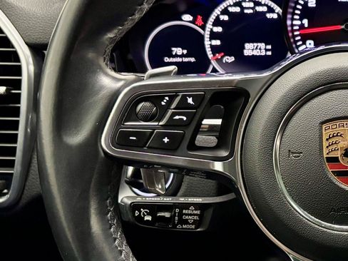 Used 2019 Porsche Cayenne AWD/4WD image 22
