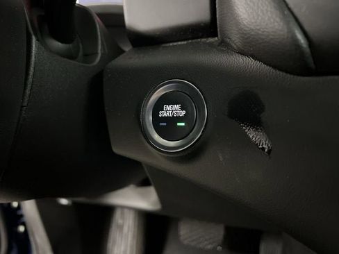 Certified 2022 GMC Terrain SLE w/ Driver Convenience Package image 17