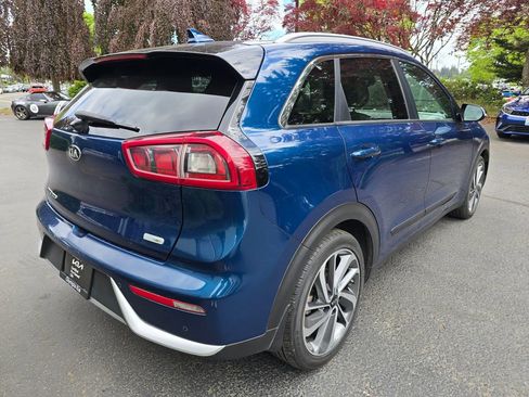 Certified 2019 Kia Niro Touring FWD image 4