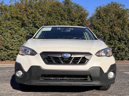 Used 2022 Subaru Crosstrek 2.5i Sport w/ Moonroof Package image 11