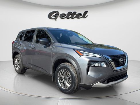Used 2023 Nissan Rogue S FWD image 4