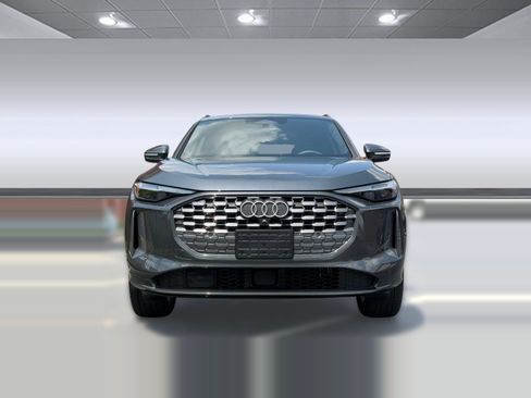 Certified 2026 Audi Q5 Premium AWD/4WD image 6