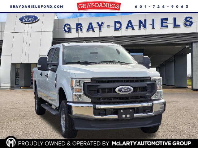 Used 2022 Ford F250 XL w/ Power Equipment Group AWD/4WD image 1
