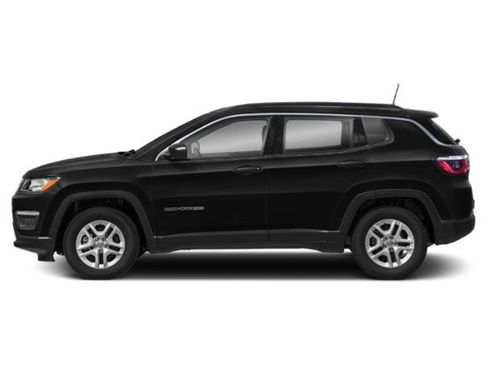 Certified 2020 Jeep Compass Latitude w/ Cold Weather Group image 2