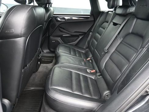 Used 2017 Porsche Macan GTS w/ Premium Package Plus image 29