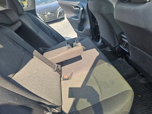 Used 2020 Toyota RAV4 XLE w/ Convenience Package FWD image 13
