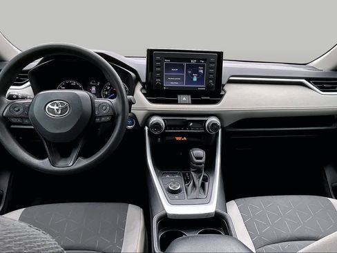 Used 2021 Toyota RAV4 XLE w/ Convenience Package AWD/4WD image 15