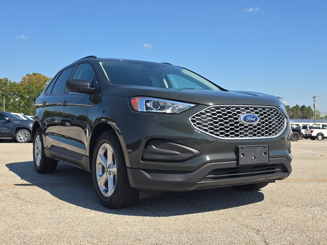 Used 2023 Ford Edge SE AWD/4WD image 7