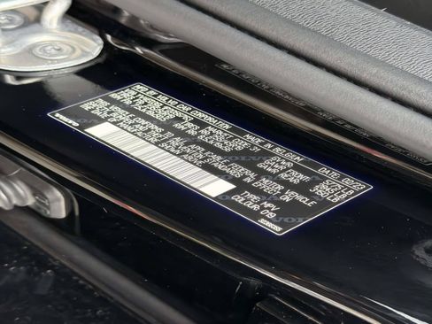 Certified 2023 Volvo C40 P8 Recharge Plus w/ Protection Package Premier AWD/4WD image 35