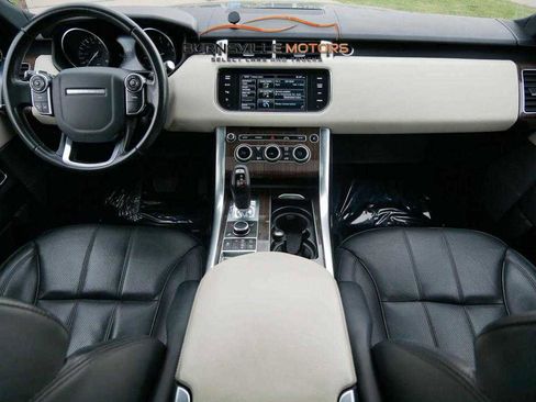 Used 2015 Land Rover Range Rover Sport HSE image 14