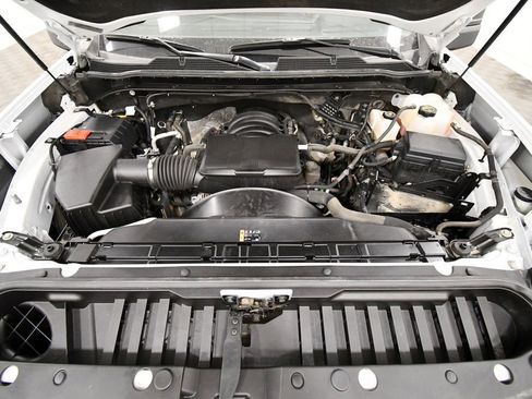 Used 2024 Chevrolet Silverado 2500 LT image 11