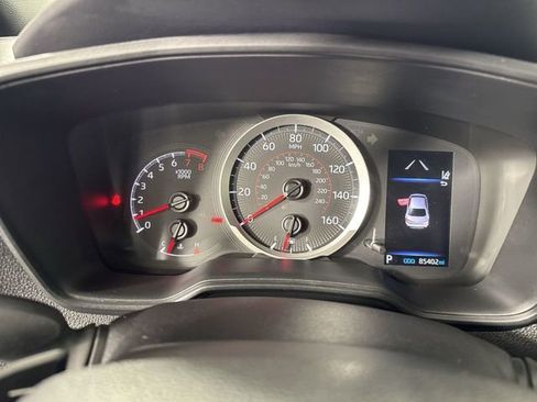 Used 2021 Toyota Corolla SE w/ Carpet Mat Package (TMS) FWD image 16