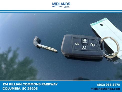 Used 2019 Volkswagen Tiguan SEL FWD image 41