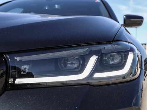 Used 2023 BMW 540i w/ M Sport Package image 7