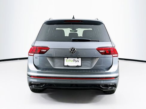 Used 2023 Volkswagen Tiguan SE R-Line image 7