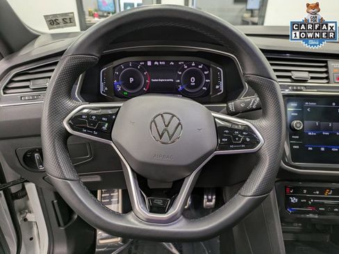 Used 2022 Volkswagen Tiguan SEL R-Line AWD/4WD image 24