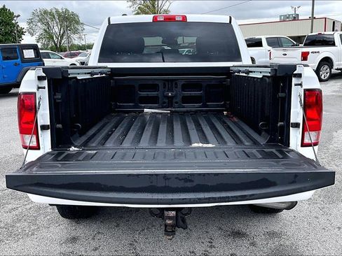 Used 2015 RAM 1500 Express AWD/4WD image 19