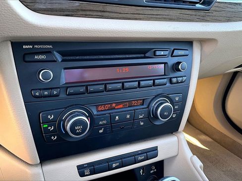 Used 2013 BMW X1 sDrive28i image 21