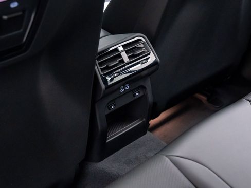 New 2026 BMW 530i xDrive 530i xDrive image 18