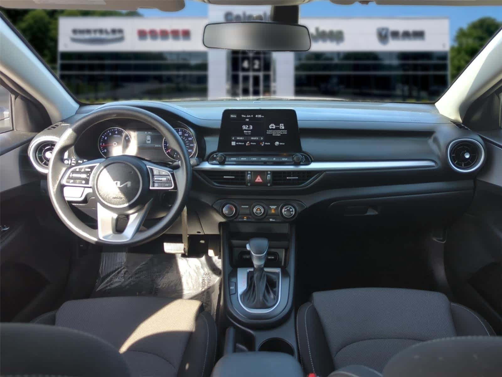 Used 2023 Kia Forte LXS w/ LXS Technology Package FWD image 32