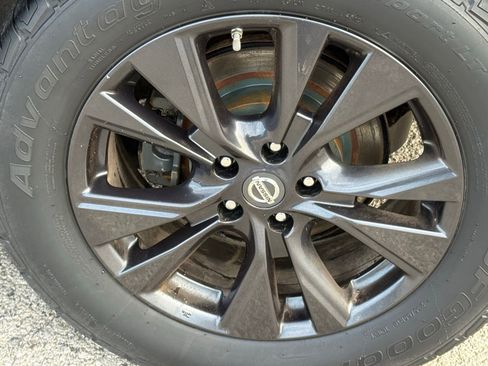 Used 2017 Nissan Murano SV w/ Premium Plus Package image 42