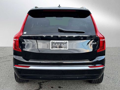 Certified 2025 Volvo XC90 B6 Plus w/ Protection Package Premier image 4