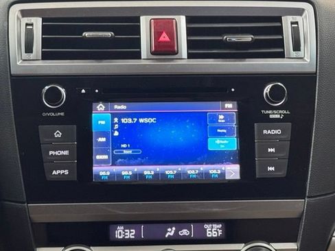 Used 2019 Subaru Outback 2.5i AWD/4WD image 16