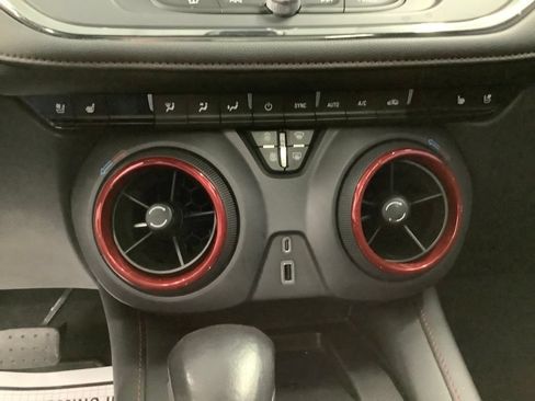 Used 2021 Chevrolet Blazer RS w/ Enhanced Convenience Package AWD/4WD image 20