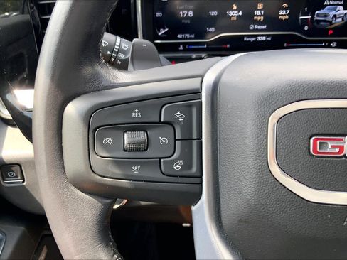 Used 2023 GMC Sierra 1500 SLT AWD/4WD image 23
