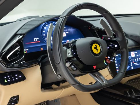 Certified 2025 Ferrari 12Cilindri image 21