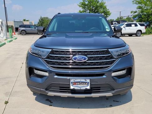 Certified 2023 Ford Explorer XLT w/ Equipment Group 202A AWD/4WD image 5