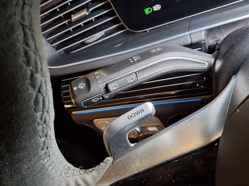 Used 2024 Mercedes-Benz GLE 53 AMG 4MATIC image 8