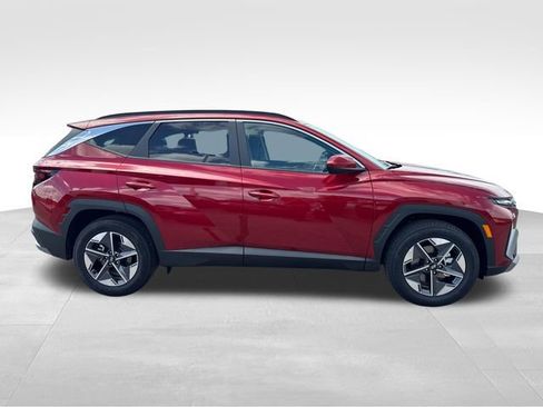 New 2026 Hyundai Tucson SEL w/ Tow & Go Package FWD image 6