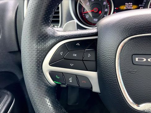 Used 2018 Dodge Charger R/T image 22