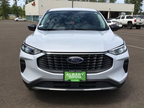 Used 2025 Ford Escape Active w/ Tech Pack #1 AWD/4WD image 10