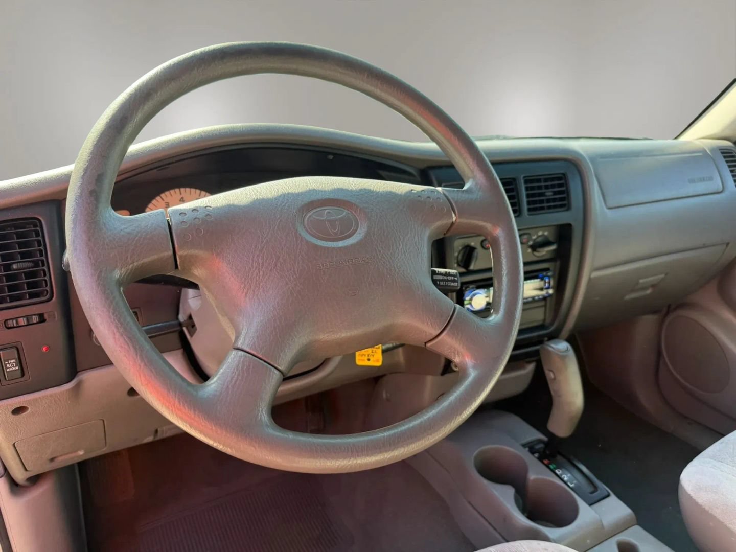Used 2002 Toyota Tacoma PreRunner RWD image 11