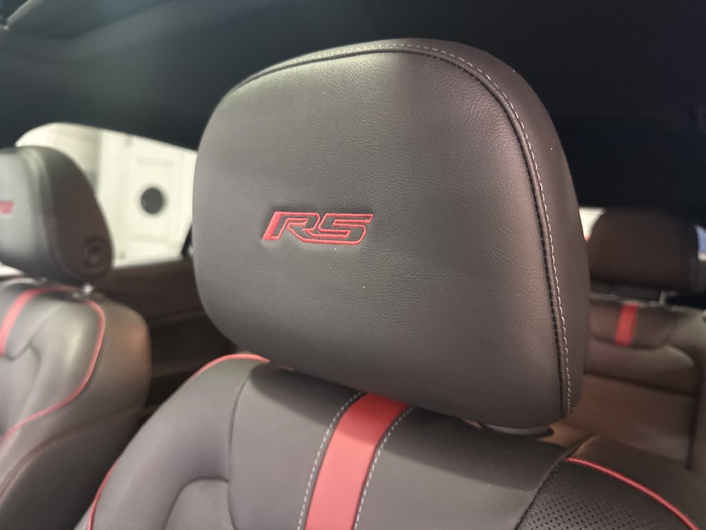 Used 2025 Chevrolet Trax RS w/ Sunroof Package FWD image 30