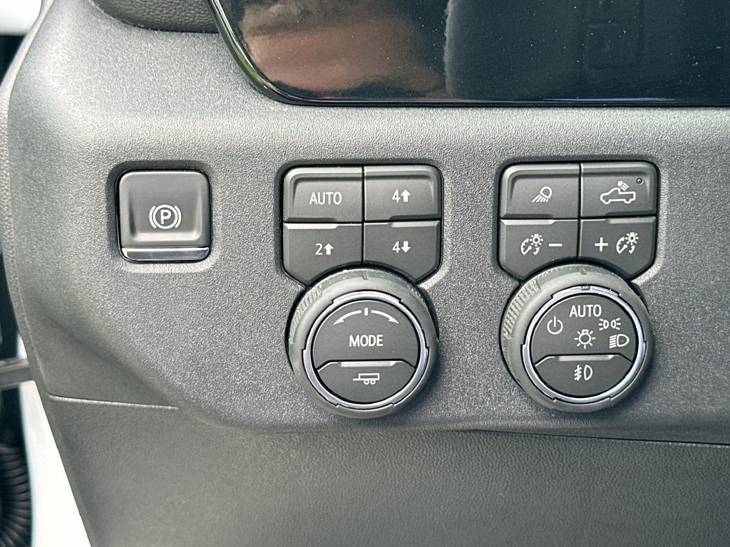 New 2026 Chevrolet Silverado 1500 RST AWD/4WD image 10