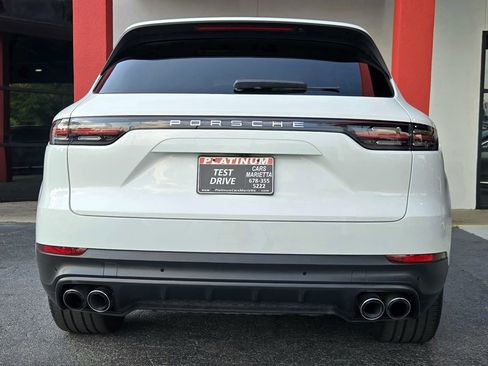 Used 2019 Porsche Cayenne image 8