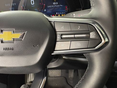 Used 2026 Chevrolet Equinox LT FWD image 29